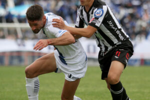 Alvarado perdió, mantiene la categoría pero no llega al Reducido