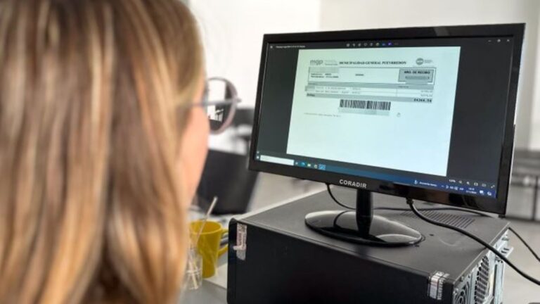 El municipio ya no enviará las tasas en papel a los contribuyentes que estén fuera del distrito