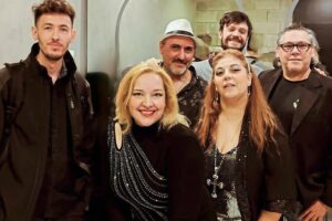 Otra noche de covers, con Taxi y Alium