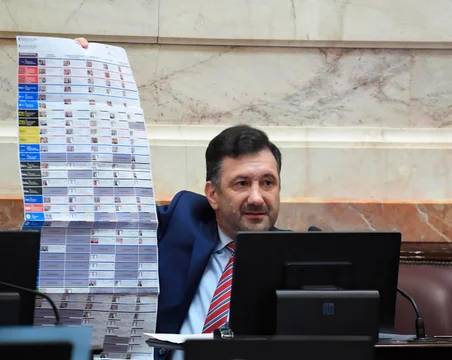 El Senador Kueider bajo investigación: ¿De dónde viene el dinero que intentó ingresar a Paraguay?