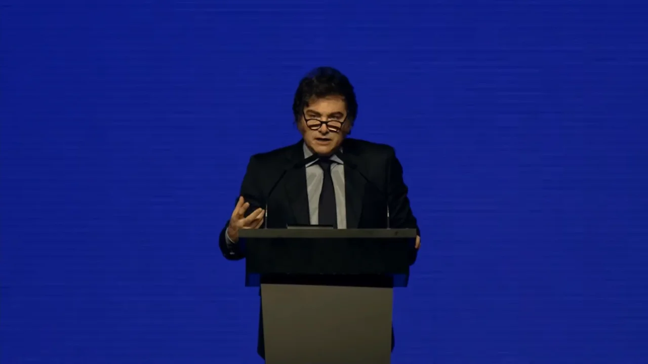 Milei redobló la «batalla cultural» contra «los zurdos», criticó al periodismo y apuesta a formar una Internacional Derechista