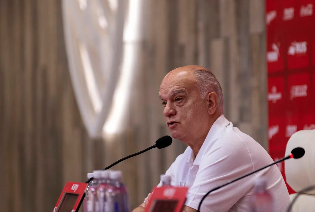 Grindetti arremetió contra Riquelme por el polémico llamado a Loyola: “Cruzó la valla ética”