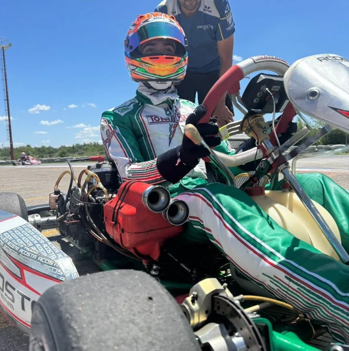 Franco Colapinto regresó a sus raíces: karting en Zárate y momentos con sus fans