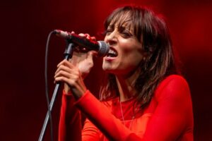 La cantautora Gisela Cabrera presentó su nuevo tema “Desarmarme en vos”