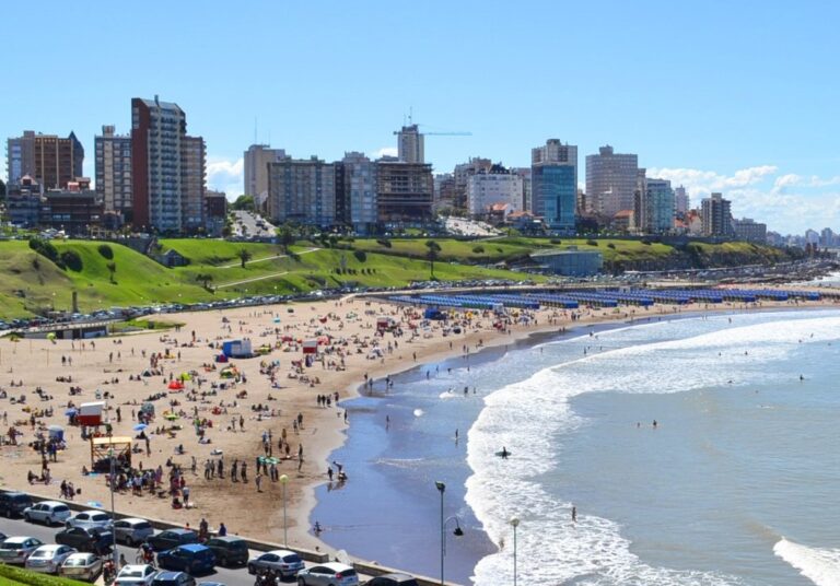 Verano 2025: “No es cierto que Brasil sea más barato que Mar del Plata”