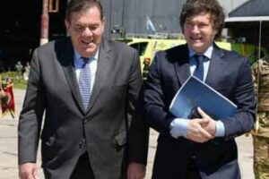 Montenegro lleno de agujeros en su mudanza a LLA: Casi un réquiem político