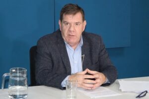 Crecen las cajas de la MGP: Traje a medida oficialista en Mar del Plata; ¡¡¡ Qué jugador el “Gordo”!!!