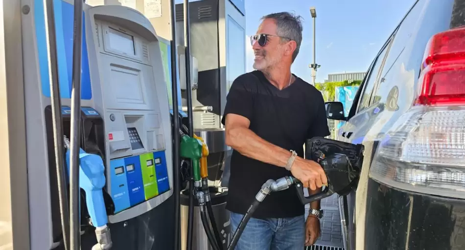 Oficializan el autoservicio de combustibles: ¿qué pasa en la provincia de Buenos Aires?