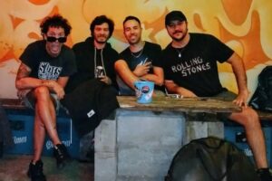 Georgie Boy presenta esta noche su nuevo single “Mi amigo, el vampiro”