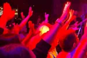 Gran Señor y su homenaje a Los Auténticos Decadentes en un show gratuito