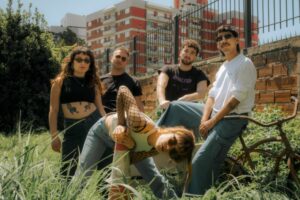 La banda indie Hipodérmica se presenta hoy en el ciclo “Puerto Familia”