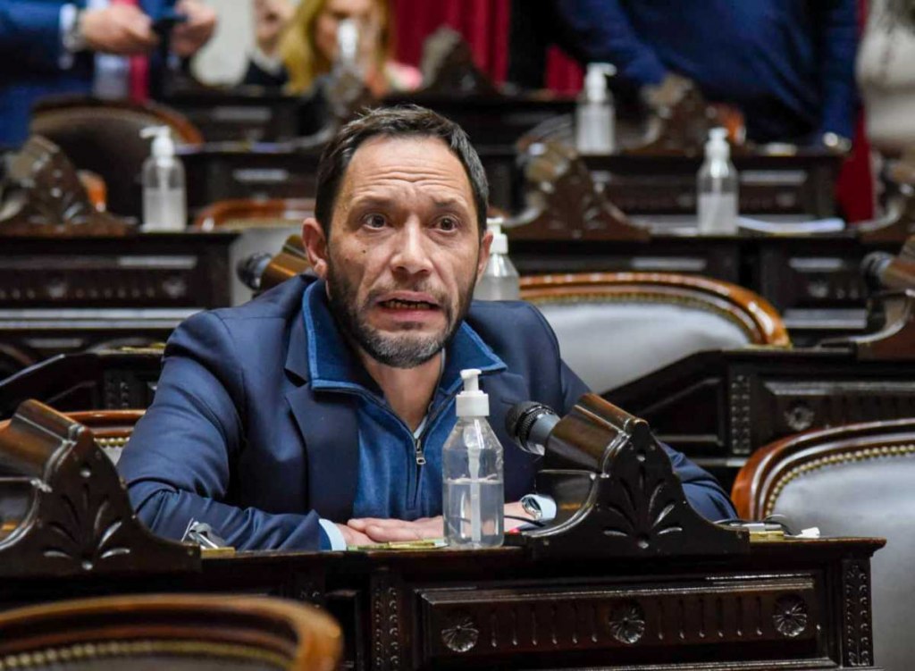 La UCR y la CC lejos de LLA: Turbulencias impactan en el comienzo del año electoral