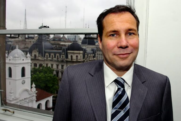 El Gobierno recordó al fiscal Alberto Nisman, “asesinado por lo más oscuro del poder”