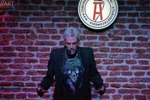 El mundo de los videojuegos se hace humor con “Reset”