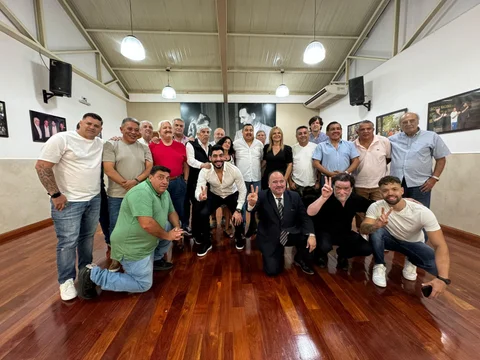 Hugo Moyano y las 62 Organizaciones toman distancia de Cristina Kirchner y esperan por Axel Kicillof