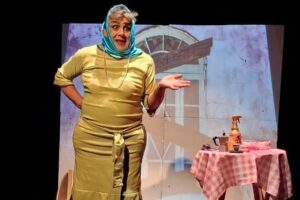 CRÍTICA // TEATRO: “Pelícanos negros”