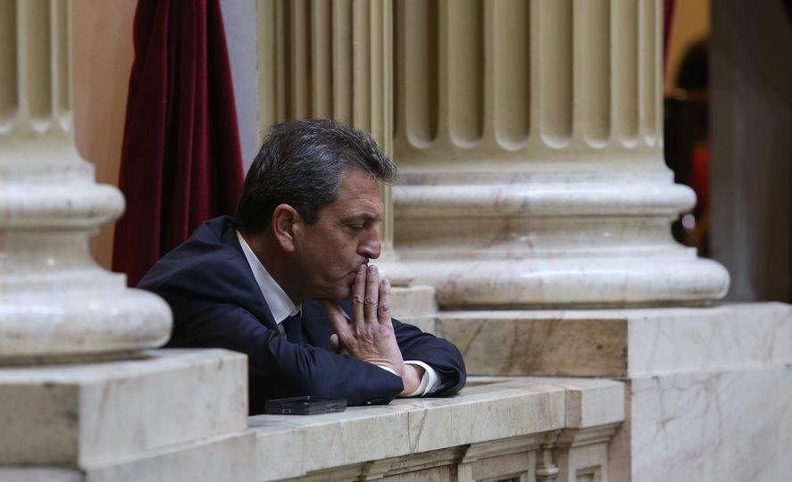 El massismo le avisa a Kicillof que el desdoblar las elecciones no es buena idea