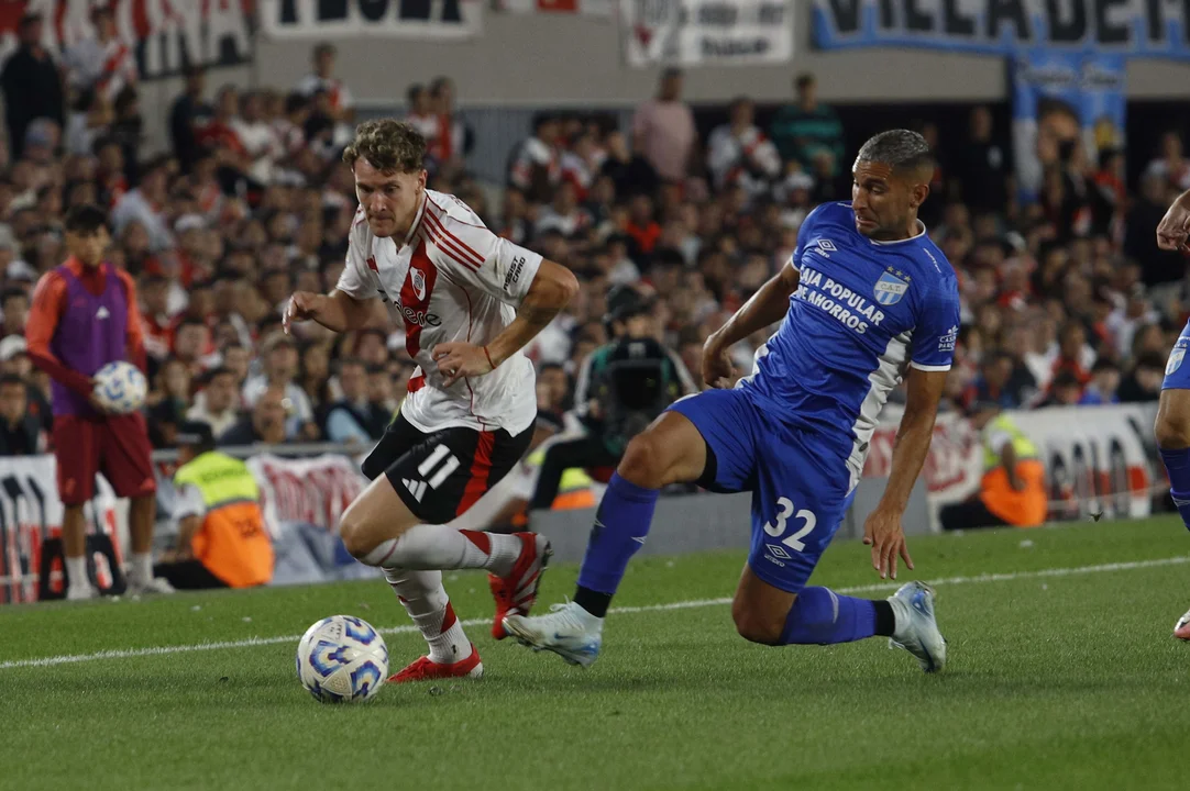 River le ganó a Atlético Tucumán y es escolta de la zona B