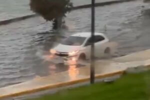 La Ciudad del SI: El día que se juntaron el agua del mar y de las calles