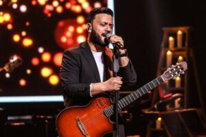 El cantante romántico uruguayo Lucas Sugo regresa a Mar del Plata