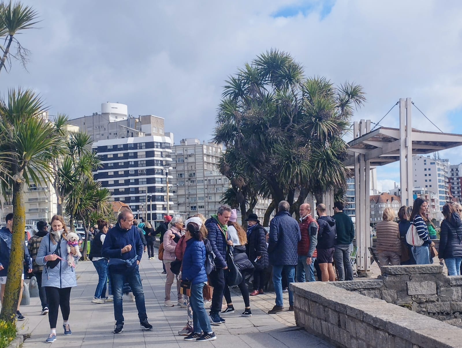 Crecen las adhesiones para evitar la construcción vía excepciones que otorga el HCD