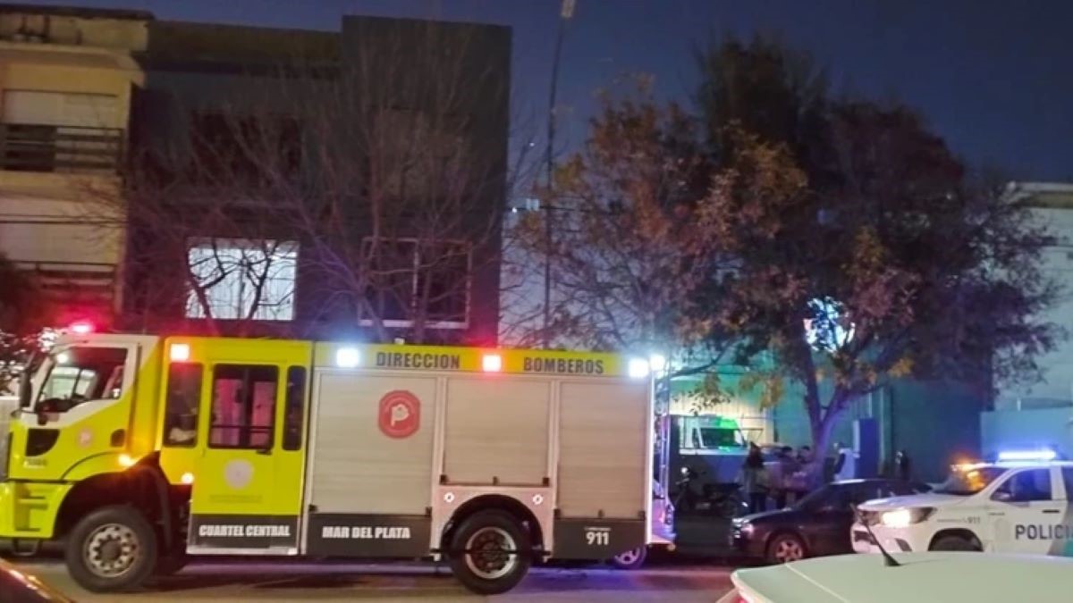 Dos mujeres heridas al caer el techo de una iglesia en Jacinto Peralta Ramos al 100
