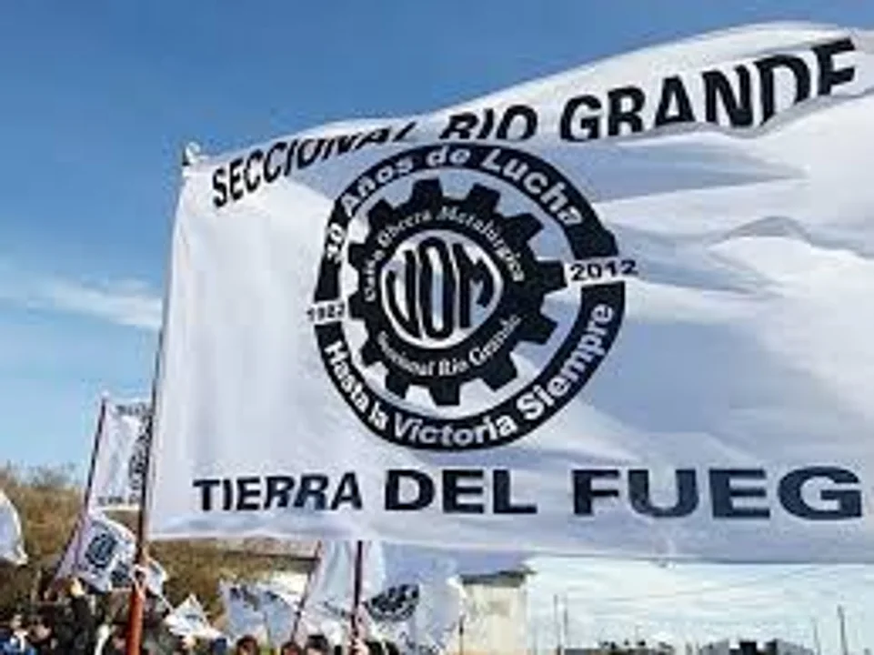 La UOM Río Grande inició un paro por tiempo indeterminado contra la baja de aranceles a la electrónica