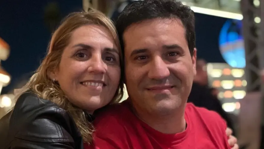 La esposa “casta” de Maximiliano Abad, el radical que está desesperado por aliarse con LLA