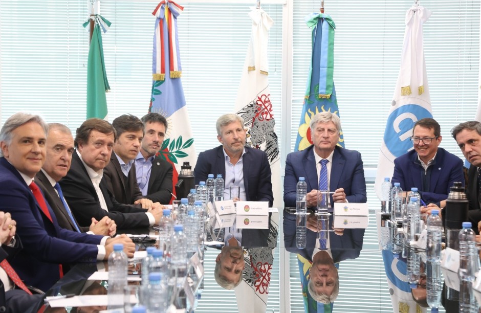 Los gobernadores furiosos con Milei porque no quiso discutir los fondos: «Se roba los ATN»