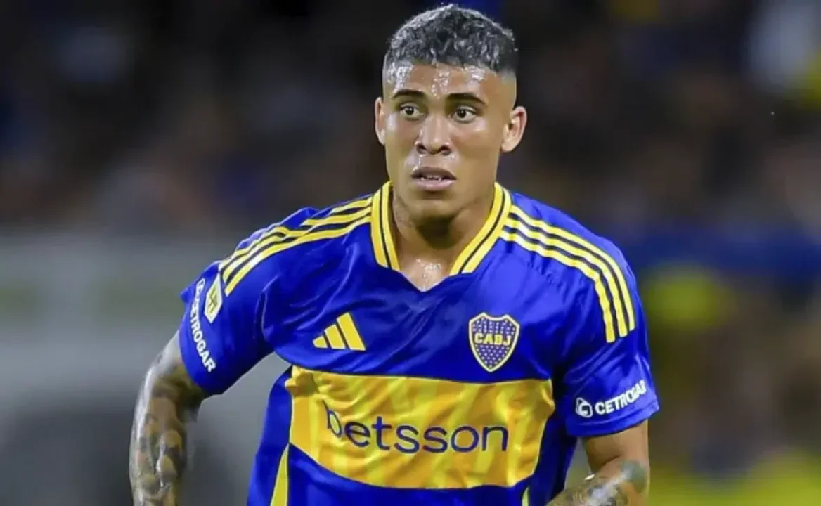 Milagro para Boca: Ayrton Costa consiguió la visa y viaja al Mundial de Clubes