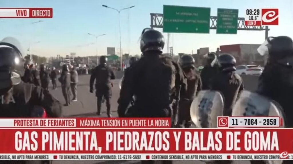 Horas de tensión en Puente La Noria: trabajadores de La Salada reclamaron la reapertura del predio