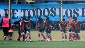 Círculo ganó con un gol para el “Puskas”