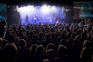 “Vamos las bandas” propone homenajes varios al rock nacional