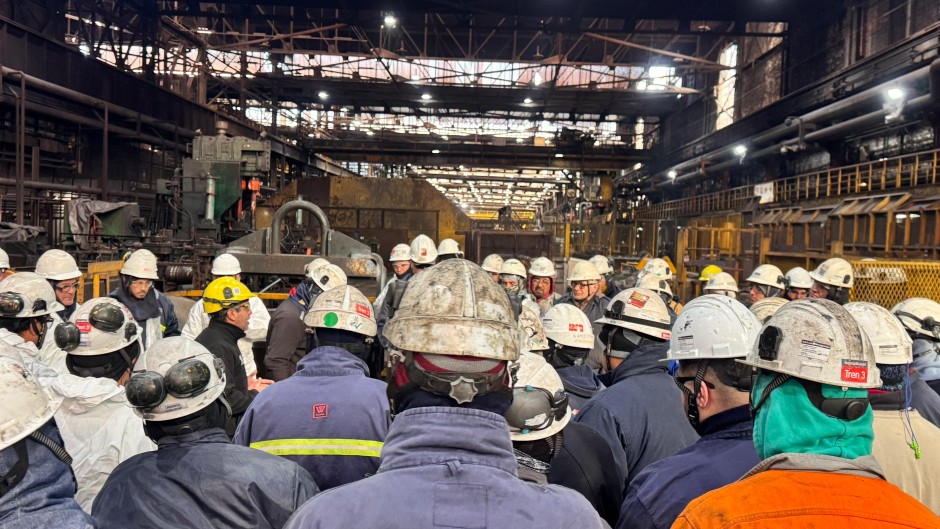 Acindar frena su producción y suspende a 500 operarios por la caída de la demanda