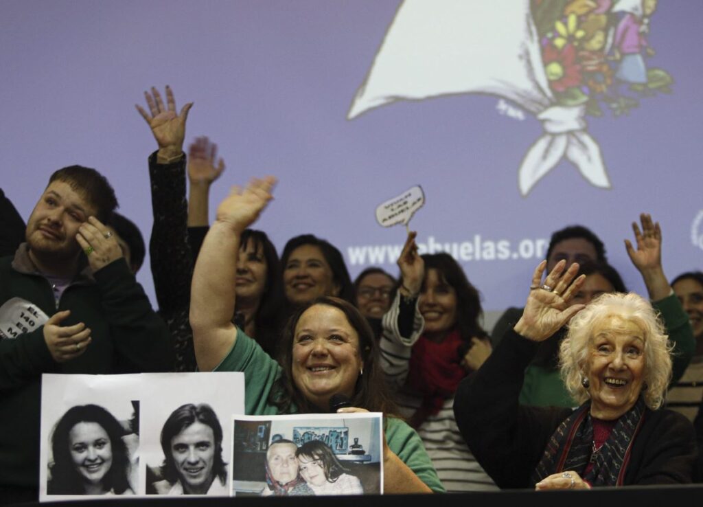 “Bienvenido nieto 140”: Abuelas reveló que nació en Bahía Blanca, en abril de 1977