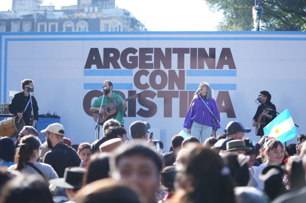 Cristina reapareció con otro audio duras críticas a Milei por el endeudamiento y un mensaje al peronismo