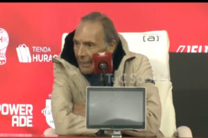 No hay un solo familiar de Miguel Russo que lo rescate ?