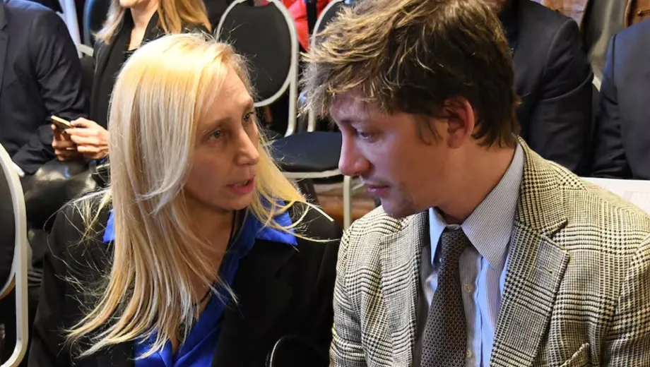 Karina Milei encabezó la primera reunión de campaña bonaerense con Caputo presente