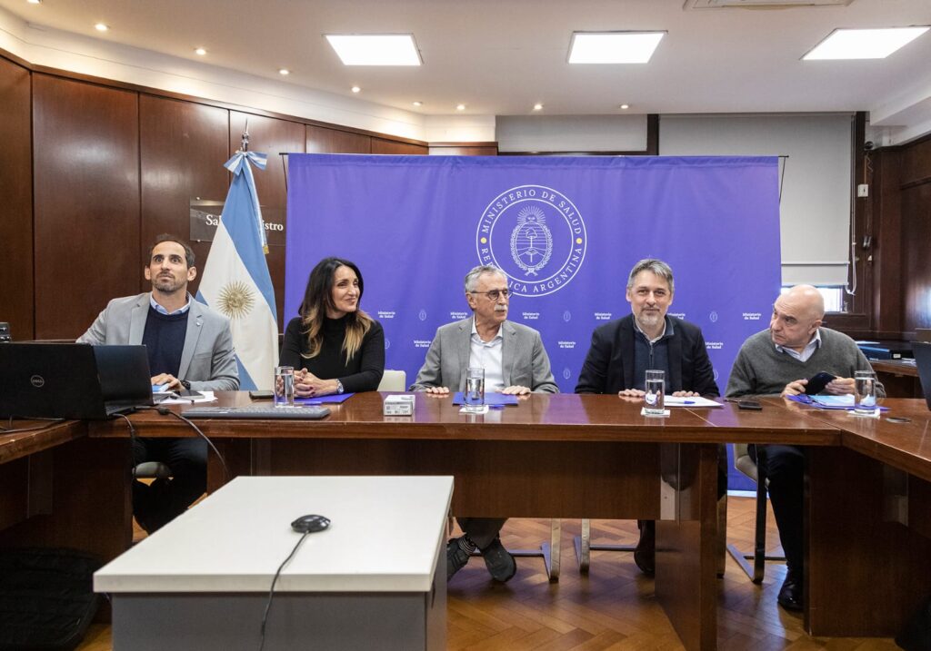 Cambios en Salud: qué pasará con el Instituto Nacional del Cáncer y la creación de hospitales