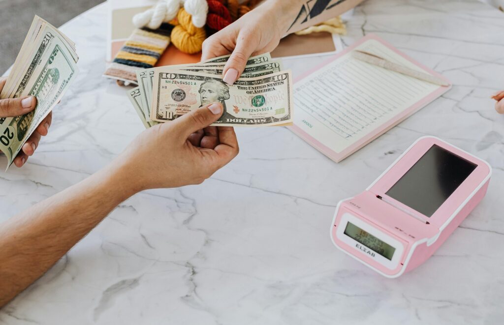 El dólar volvió a subir pese a los esfuerzos del gobierno por contener su cotización