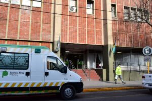 Adolescente apuñalado por su primo en una pelea