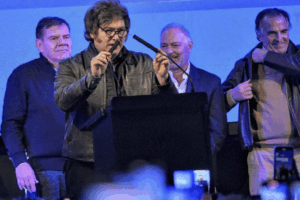 Montenegro le puso el último clavo al ataúd de Juntos por el Cambio