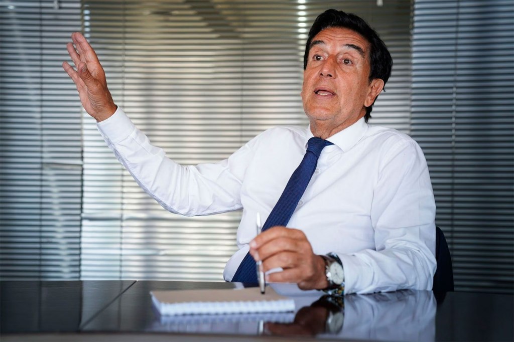 «El dólar no está en equilibrio y las reservas son negativas», advirtió Melconian