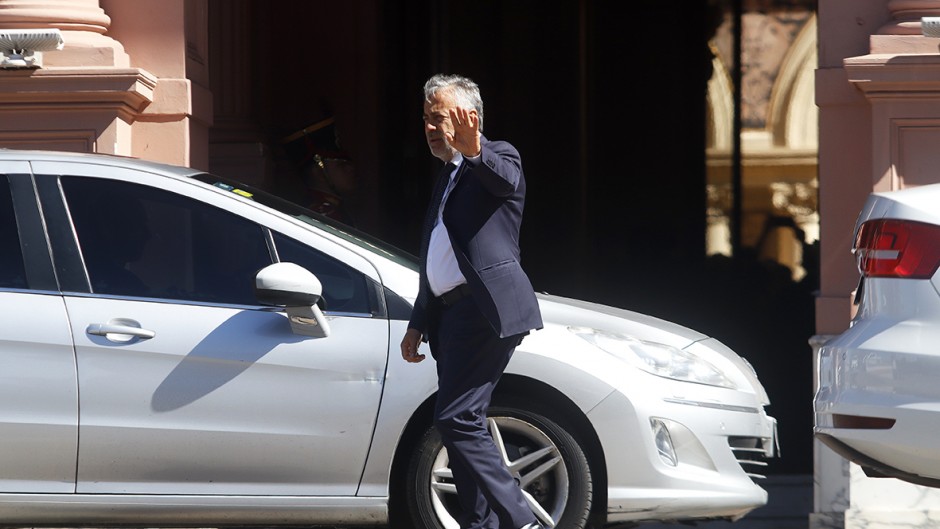 Cornejo se enojó con Milei porque lo dejó afuera del reparto de ATN