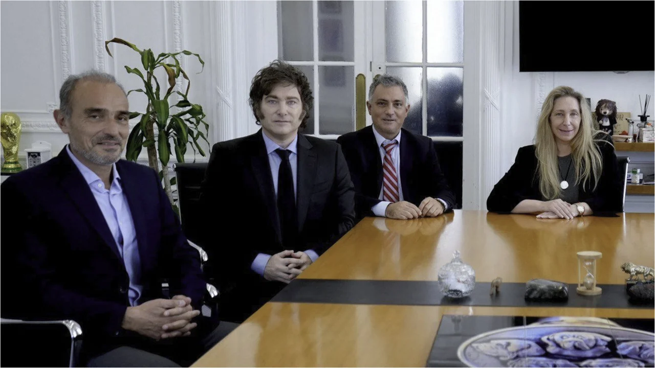 Una donación de Karina Milei vincula la escuela de Sebastián Pareja con un imputado de la Mafia de la Aduana