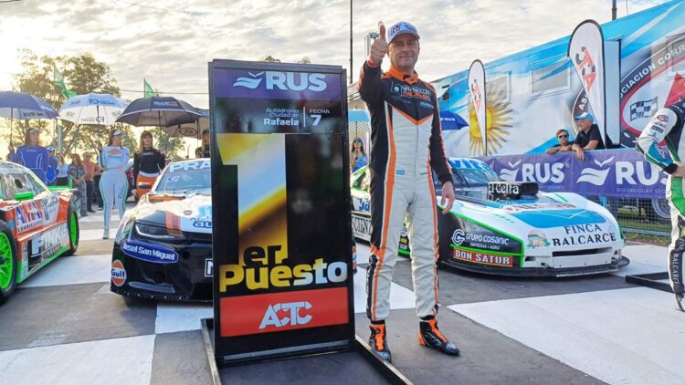 TC En San Luis: Ledesma clasificó 6º y ganó Canapino de punta a punta