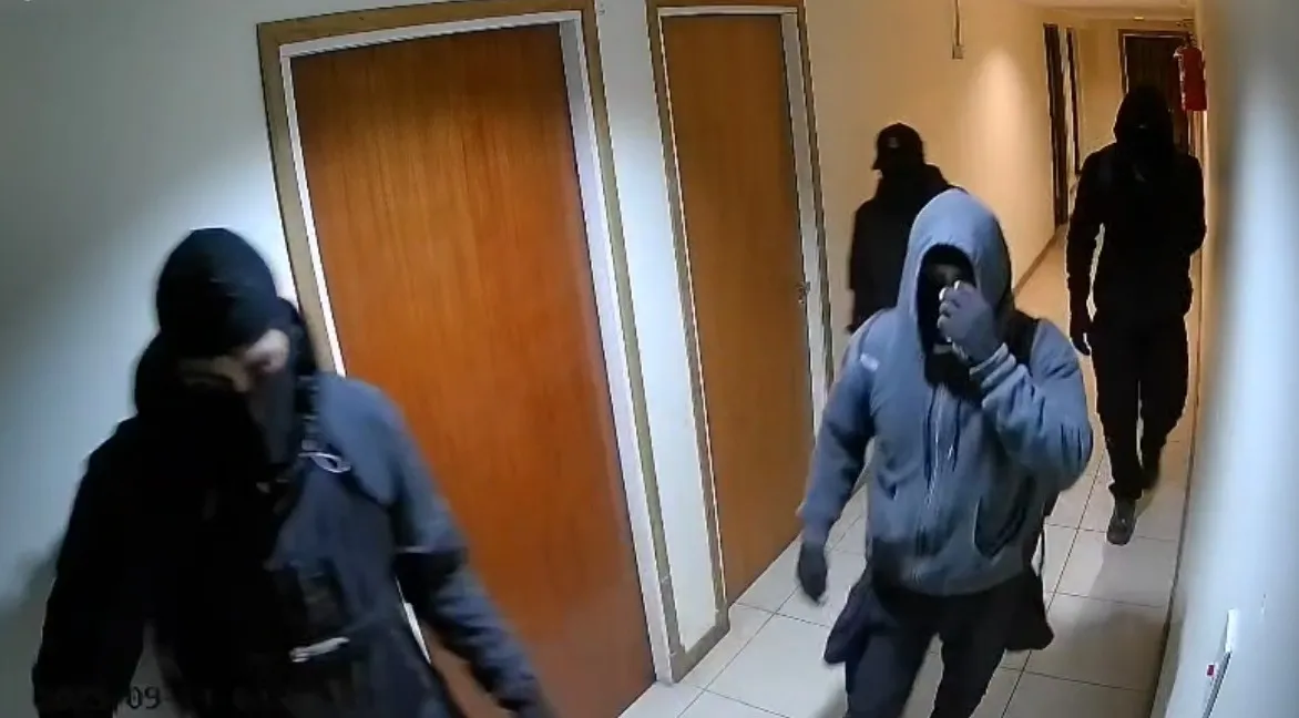 Inédita ola de robos multimillonarios: ¿Montenegro está demasiado tiempo ausente de Mar del Plata?