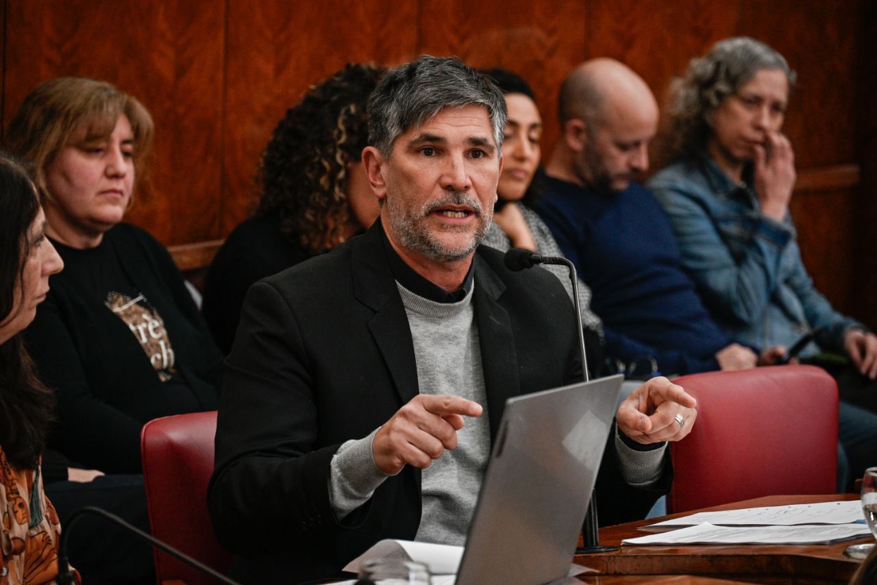 Se aprobó la creación de la mesa institucional permanente para la prevención y posvención del suicidio