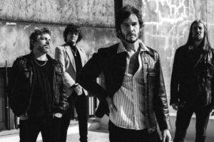 Emanuel Ortega llega con su nuevo proyecto musical, Bálsamo