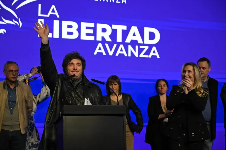 «Clara derrota»: Javier Milei reconoció errores pero «no se retrocede ni un milímetro en la política del gobierno»